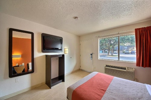 Motel 6-San Marcos TX - image 42