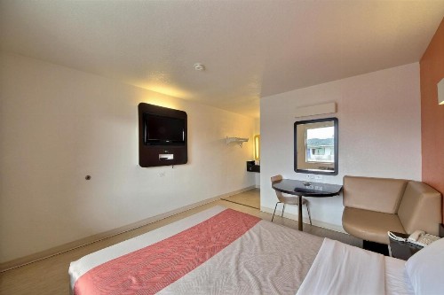 Motel 6-San Marcos TX - image 43