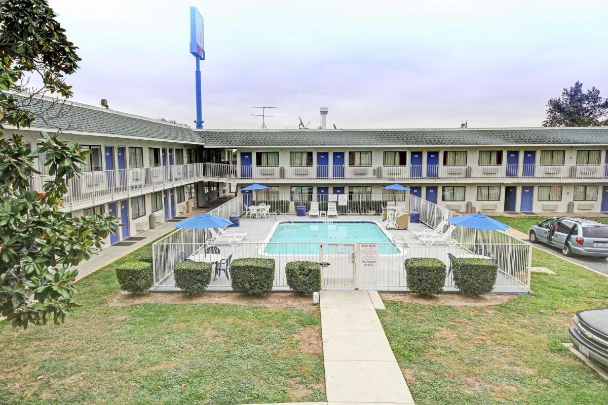 Motel 6-San Marcos TX - image 7