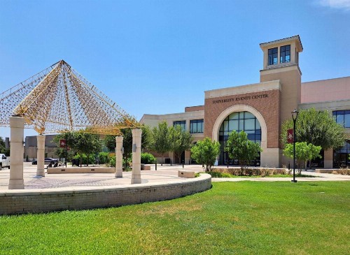 Howard Johnson by Wyndham San Marcos - image 38