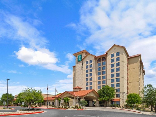 Embassy Suites San Marcos Hotel Spa & Conference Center - image 2