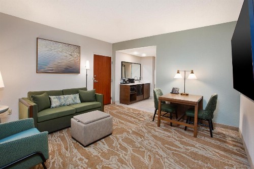 Embassy Suites San Marcos Hotel Spa & Conference Center - image 41