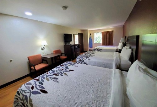 Red Roof Inn San Marcos - image 29