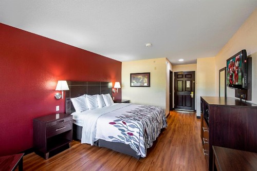 Red Roof Inn San Marcos - image 30