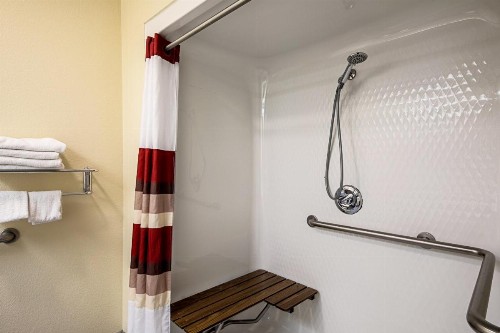 Red Roof Inn San Marcos - image 34