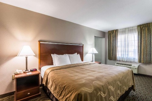 Quality Inn University near Downtown - image 22