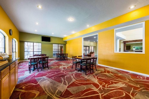 Quality Inn University near Downtown - image 27