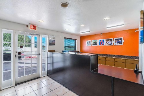 Motel 6-San Marcos TX - North - image 15