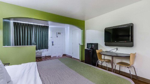 Motel 6-San Marcos TX - North - image 16
