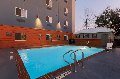 Candlewood Suites San Marcos an IHG Hotel - image 19