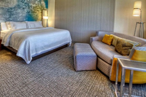 Courtyard by Marriott San Marcos - image 19