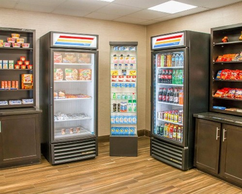 Comfort Inn & Suites San Marcos - image 12