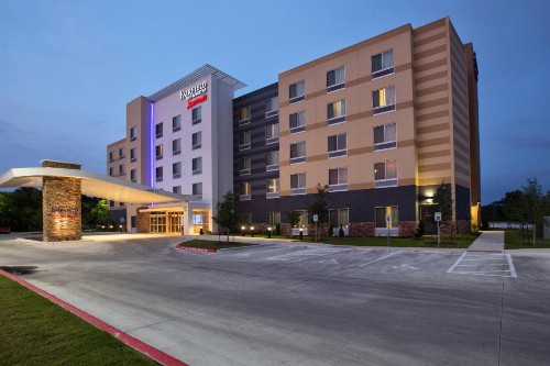 Fairfield Inn & Suites by Marriott Austin San Marcos - image 10