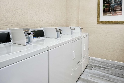 Hilton Garden Inn San Marcos - image 17