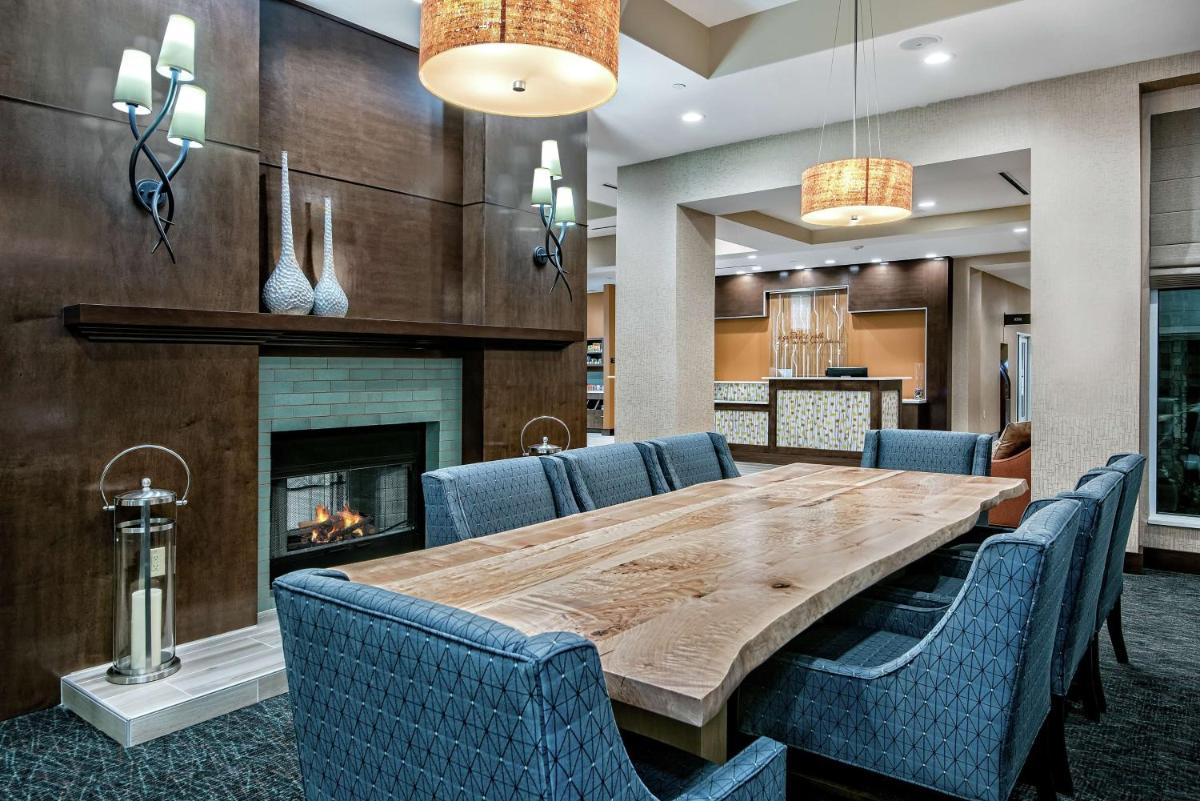 Hilton Garden Inn San Marcos - image 3