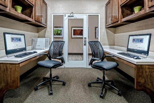 Hilton Garden Inn San Marcos - image 6