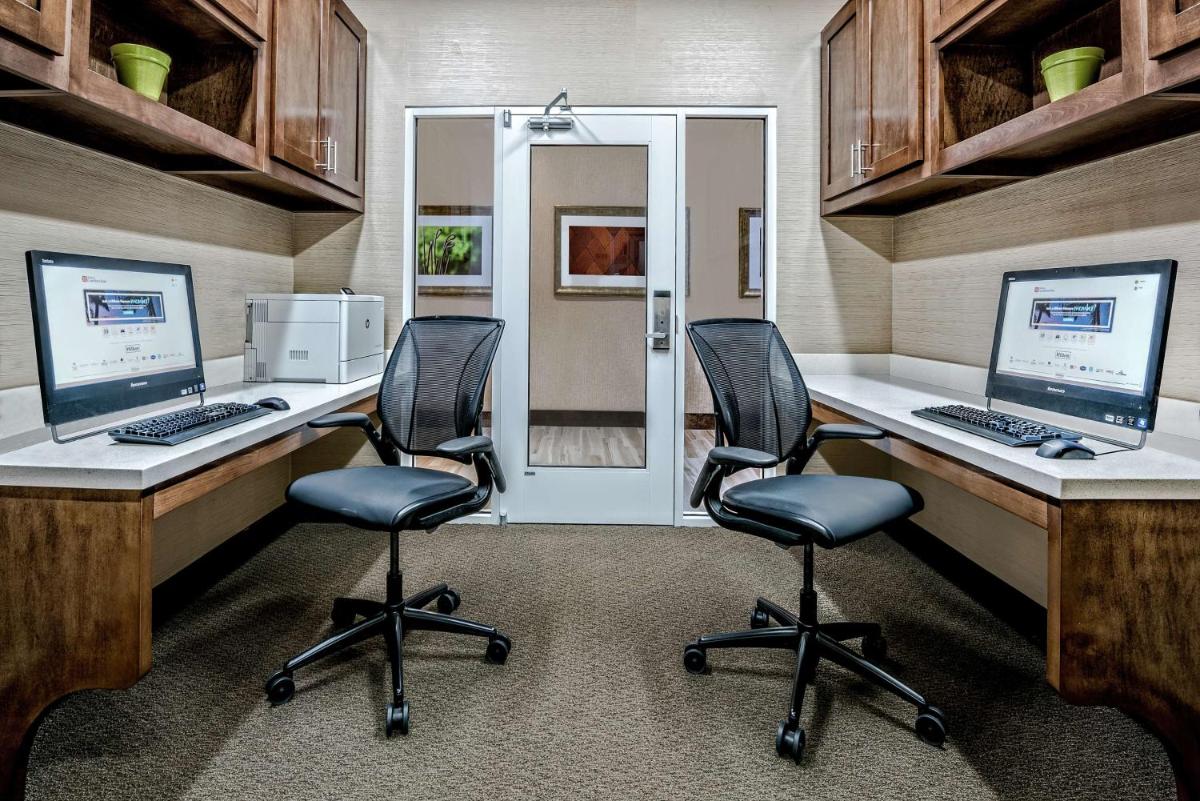 Hilton Garden Inn San Marcos - image 6