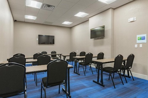 Holiday Inn Express & Suites - San Marcos South an IHG Hotel - image 28