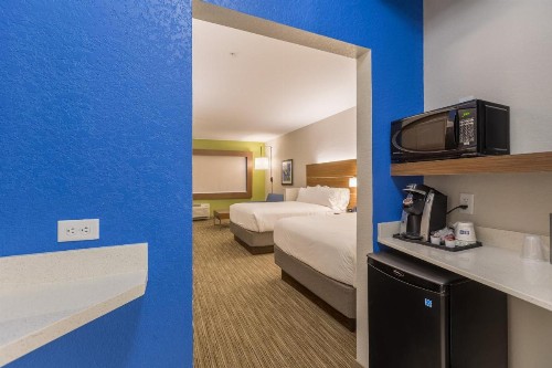 Holiday Inn Express & Suites - San Marcos South an IHG Hotel - image 36