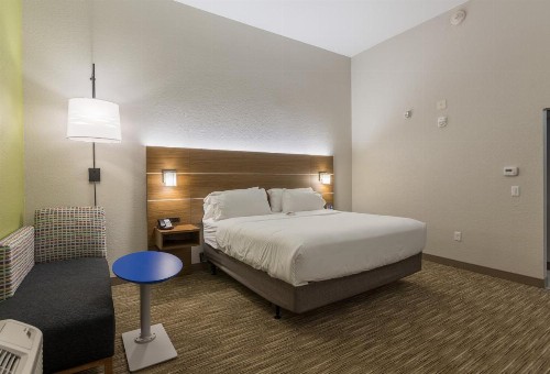 Holiday Inn Express & Suites - San Marcos South an IHG Hotel - image 37