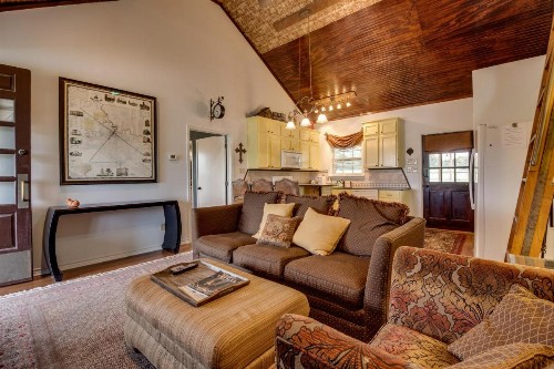 Four-O Ranch - image 8