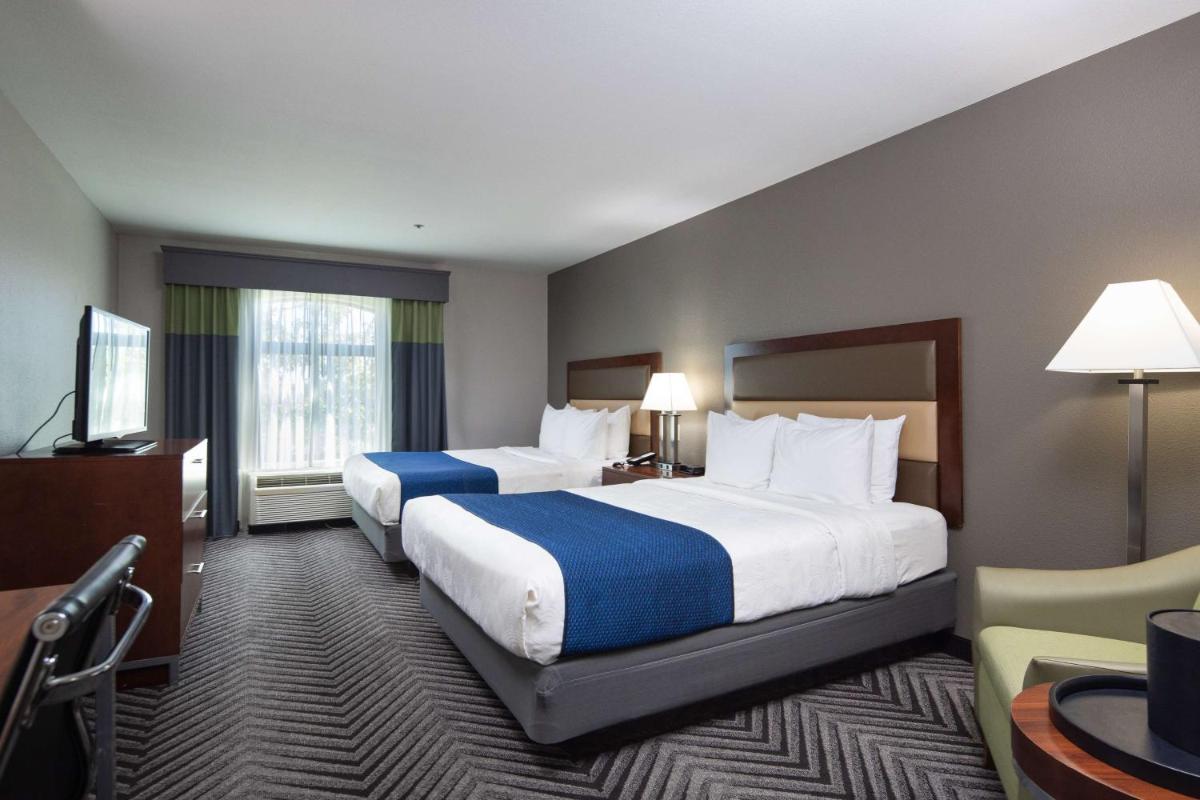 Best Western Coyote Point Inn - image 3