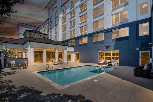 Hilton Garden Inn San Mateo - image 12