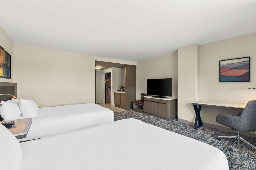 Hilton Garden Inn San Mateo - image 25