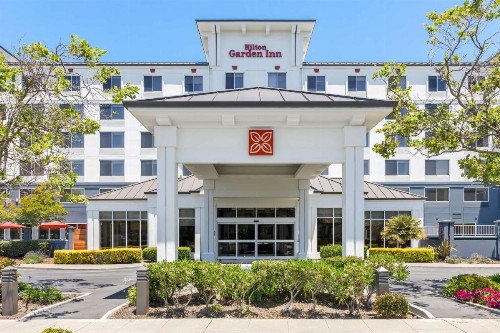Hilton Garden Inn San Mateo - image 3