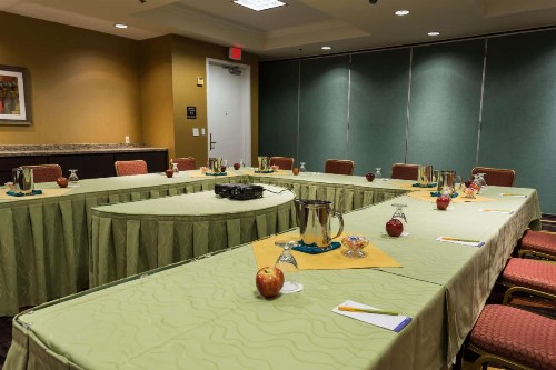 Hilton Garden Inn San Mateo - image 44