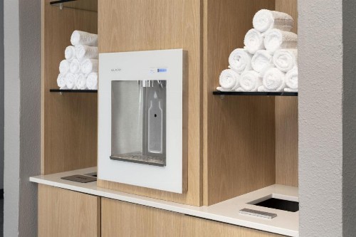 Courtyard by Marriott San Mateo Foster City - image 32