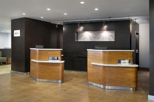 Courtyard by Marriott San Mateo Foster City - image 4