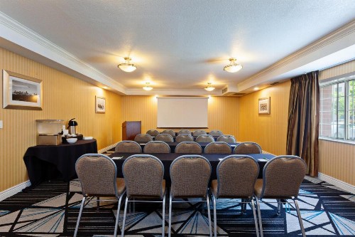 Holiday Inn & Suites San Mateo - SFO an IHG Hotel - image 24