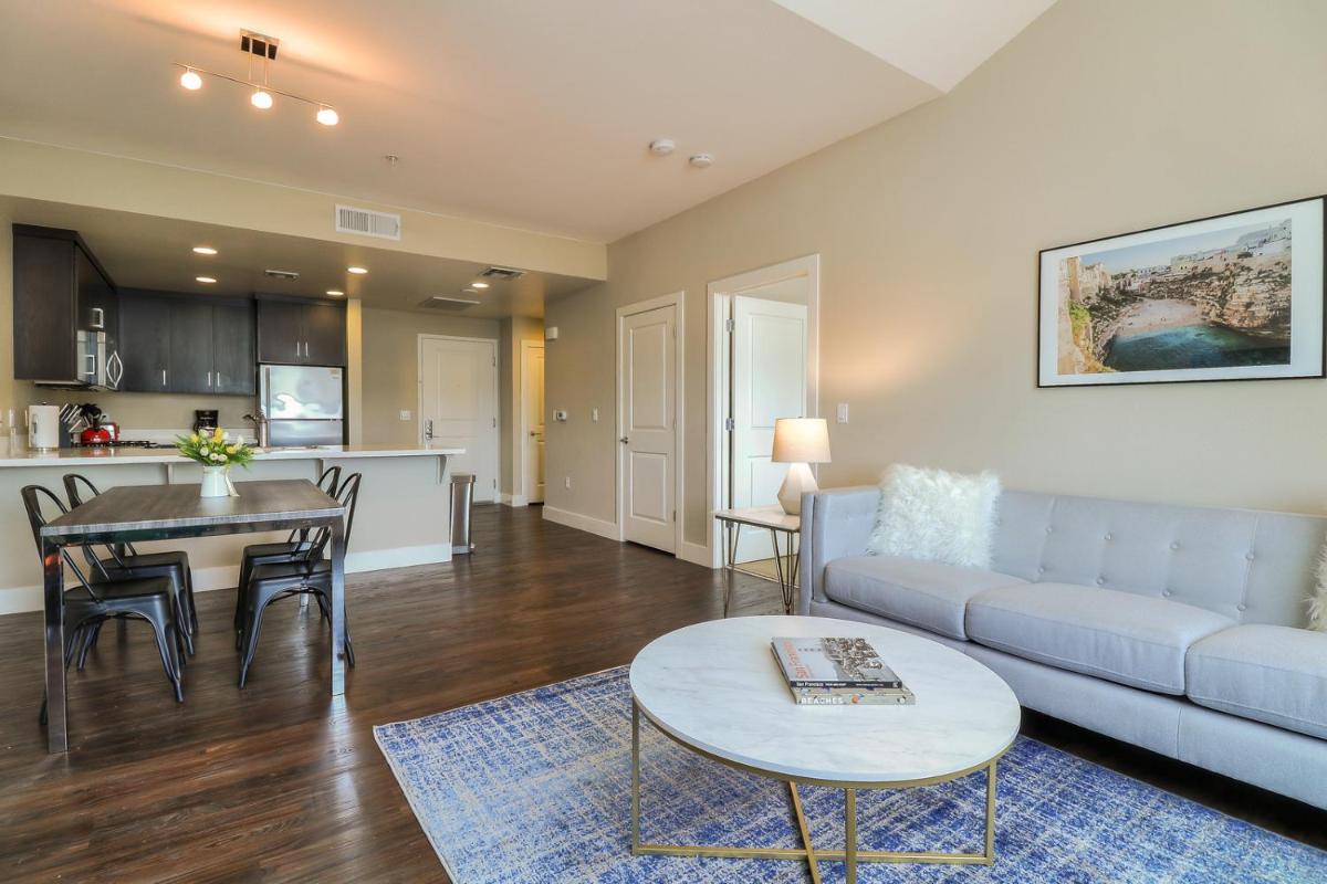 Urban Flat Apartments @ Foster City - main image