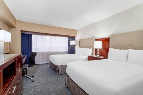 Crowne Plaza Hotel Los Angeles Harbor an IHG Hotel - image 36