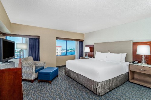 Crowne Plaza Hotel Los Angeles Harbor an IHG Hotel - image 42