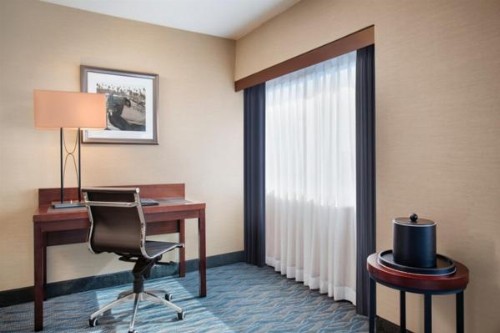 Crowne Plaza Hotel Los Angeles Harbor an IHG Hotel - image 9