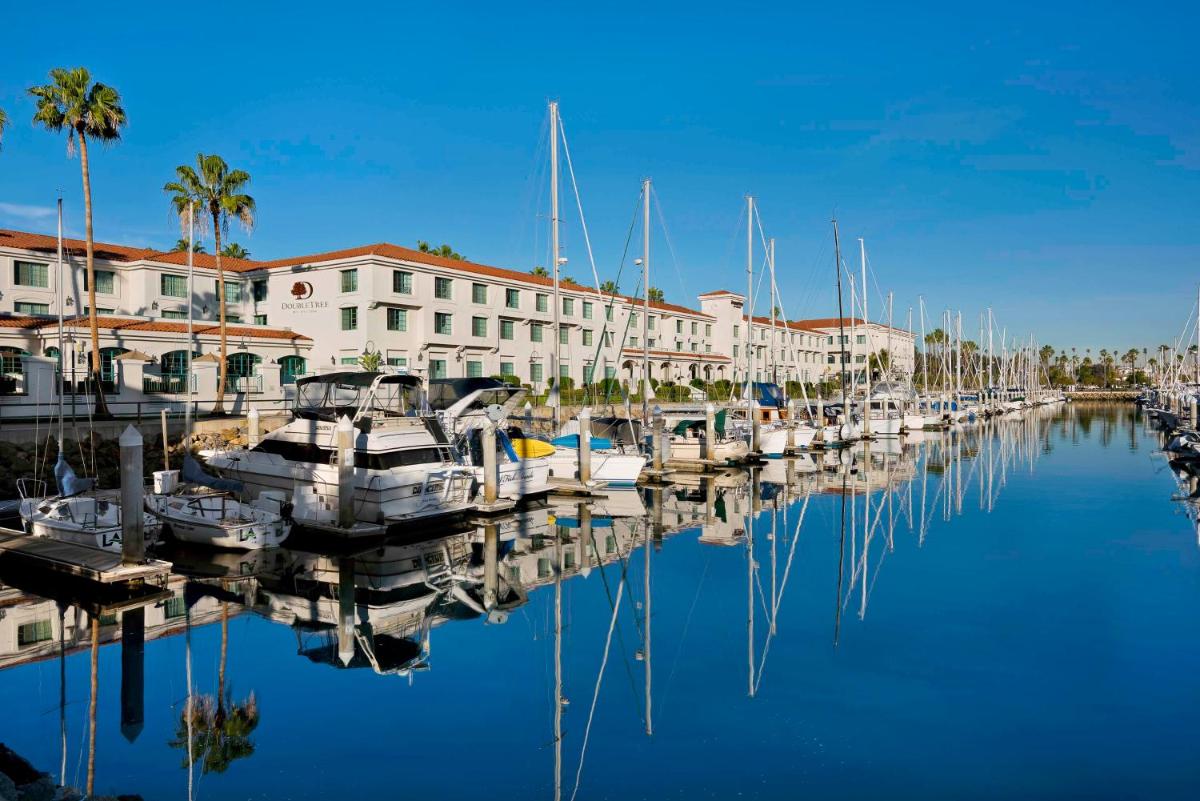 DoubleTree by Hilton San Pedro - image 2