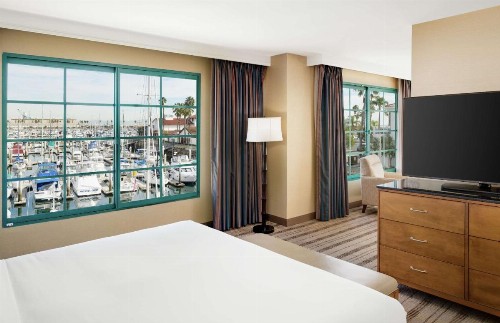 DoubleTree by Hilton San Pedro - image 25