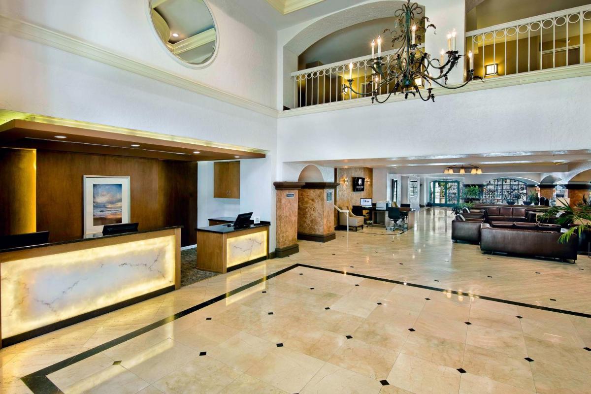 DoubleTree by Hilton San Pedro - image 6