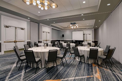 Embassy Suites San Rafael - Marin County - image 13