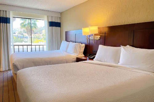 Four Points by Sheraton San Rafael Marin County - image 2