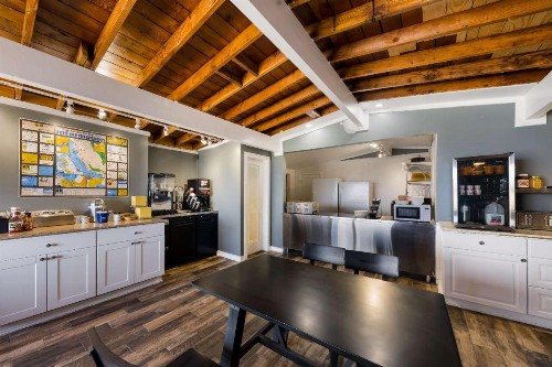 Days Inn by Wyndham San Simeon - image 36