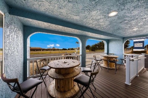 Days Inn by Wyndham San Simeon - image 37