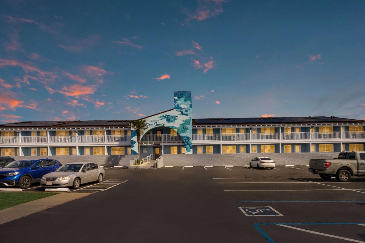 Days Inn by Wyndham San Simeon - image 4