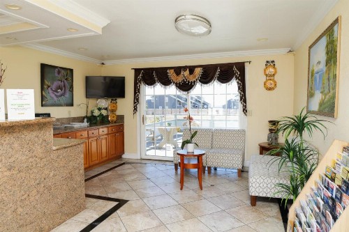 Sea Breeze Inn - San Simeon - image 15
