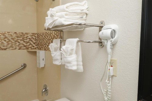 Sea Breeze Inn - San Simeon - image 25