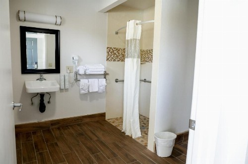 Sea Breeze Inn - San Simeon - image 7