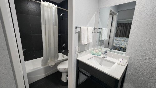 Knights Inn San Ysidro - image 19