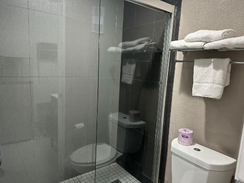 Knights Inn San Ysidro - image 27